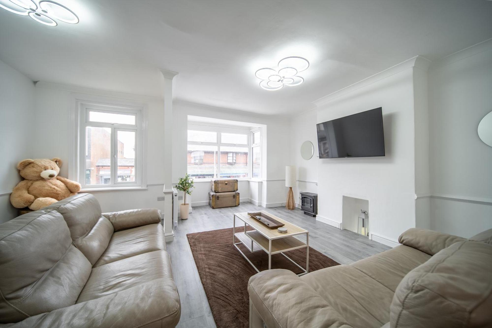 Apartment Spacious Duplex - Perfectly Situated In The Heart Of The Blackpool